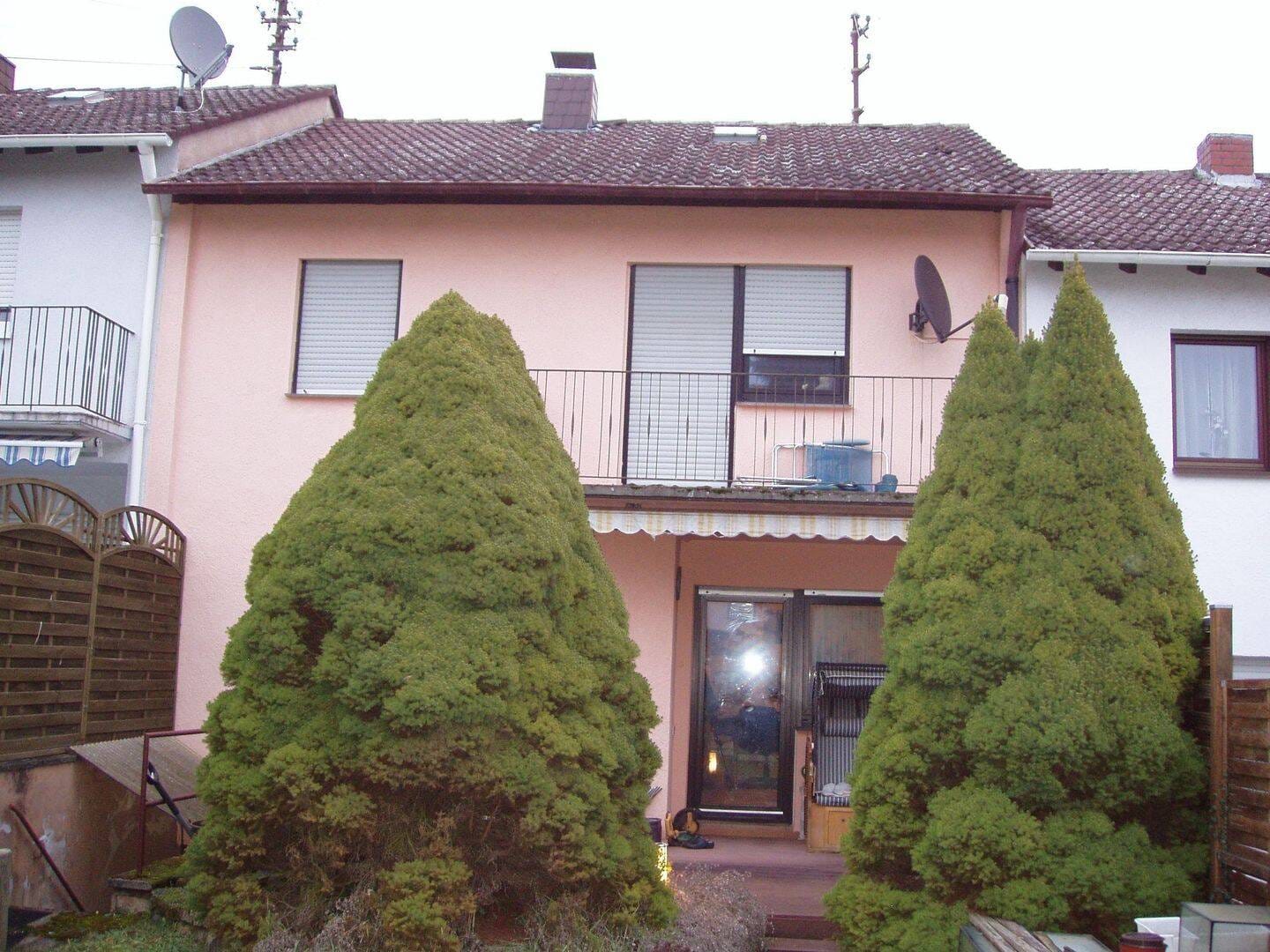 Immobilie in Marnheim -  Wohnhaus mit Garage und Garten  67297 Marnheim / Pfalz, Gelegenheit, statt Miete zahlen, Eigentümer werden.  - Bild 4