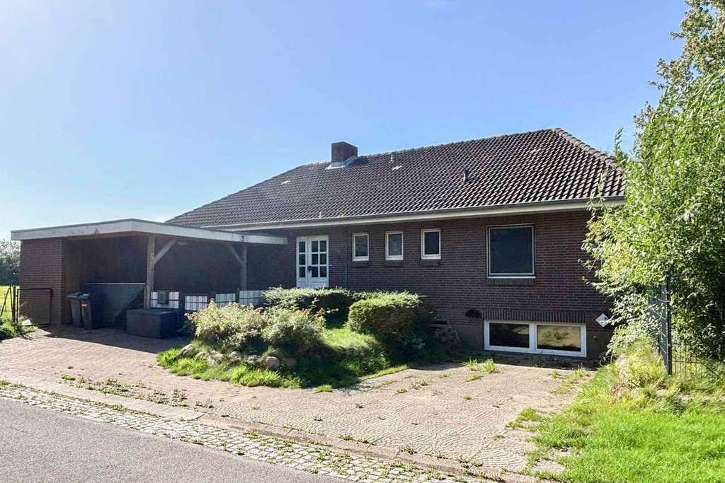 Immobilie in Emmelsbüll-Horsbüll - Einfamilienhaus mit Vollkeller in Feldrandlage mit Weitblick - Bild 0