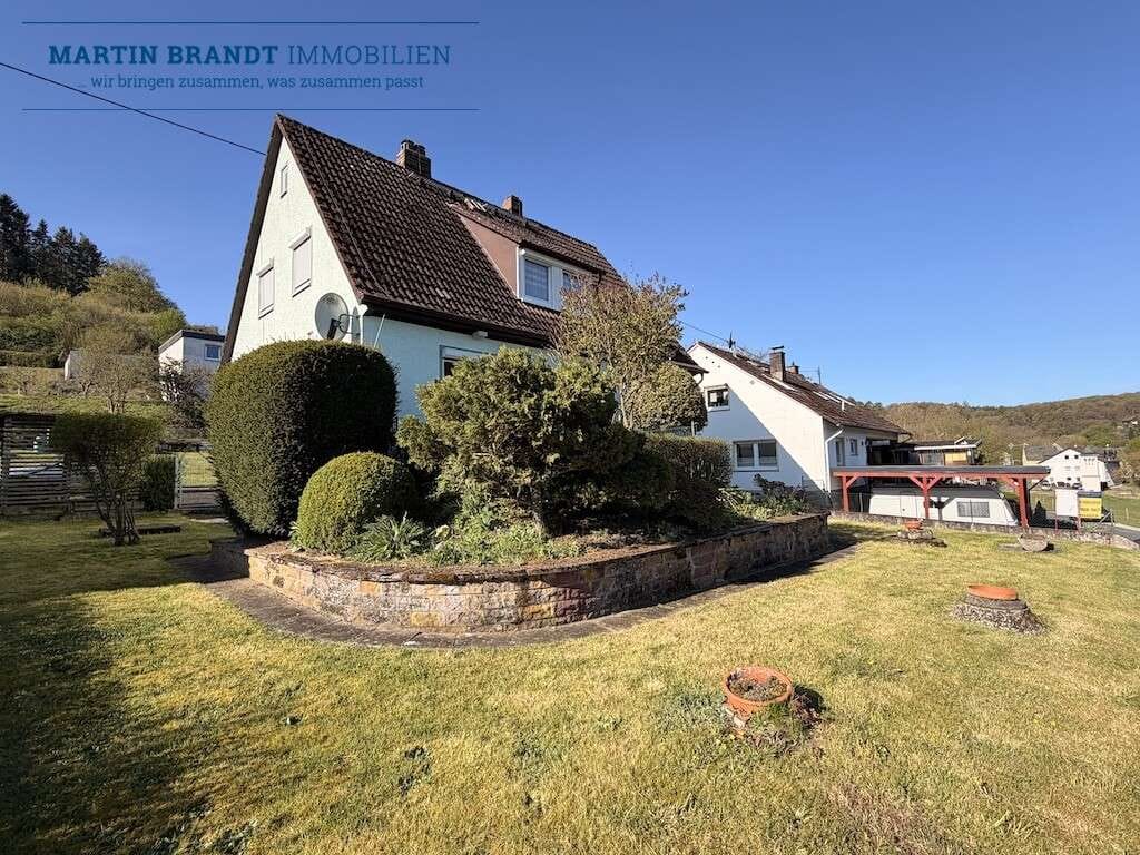 Immobilie in Hohenstein - Freistehendes Einfamilienhaus mit einem großen Garten in Ortsrandlage von Hohenstein / Hennethal - Bild 2