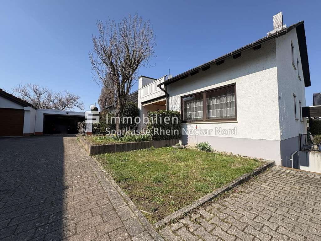 Immobilie in Hemsbach - Doppelhaushälfte mit Einliegerwohnung in ruhiger Lage von Hemsbach  - Bild 0