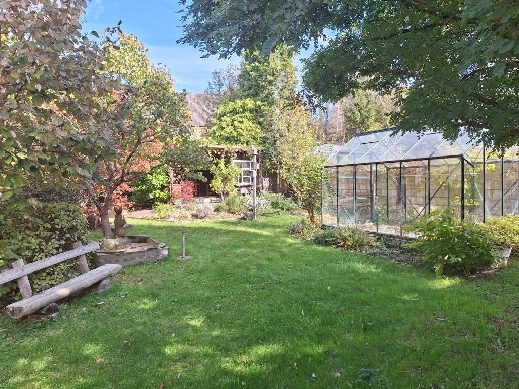 Immobilie in Lohmen - Mehrgenerationenhaus mit großem Garten und vielseitigen Nutzungsmöglichkeiten - Bild 1