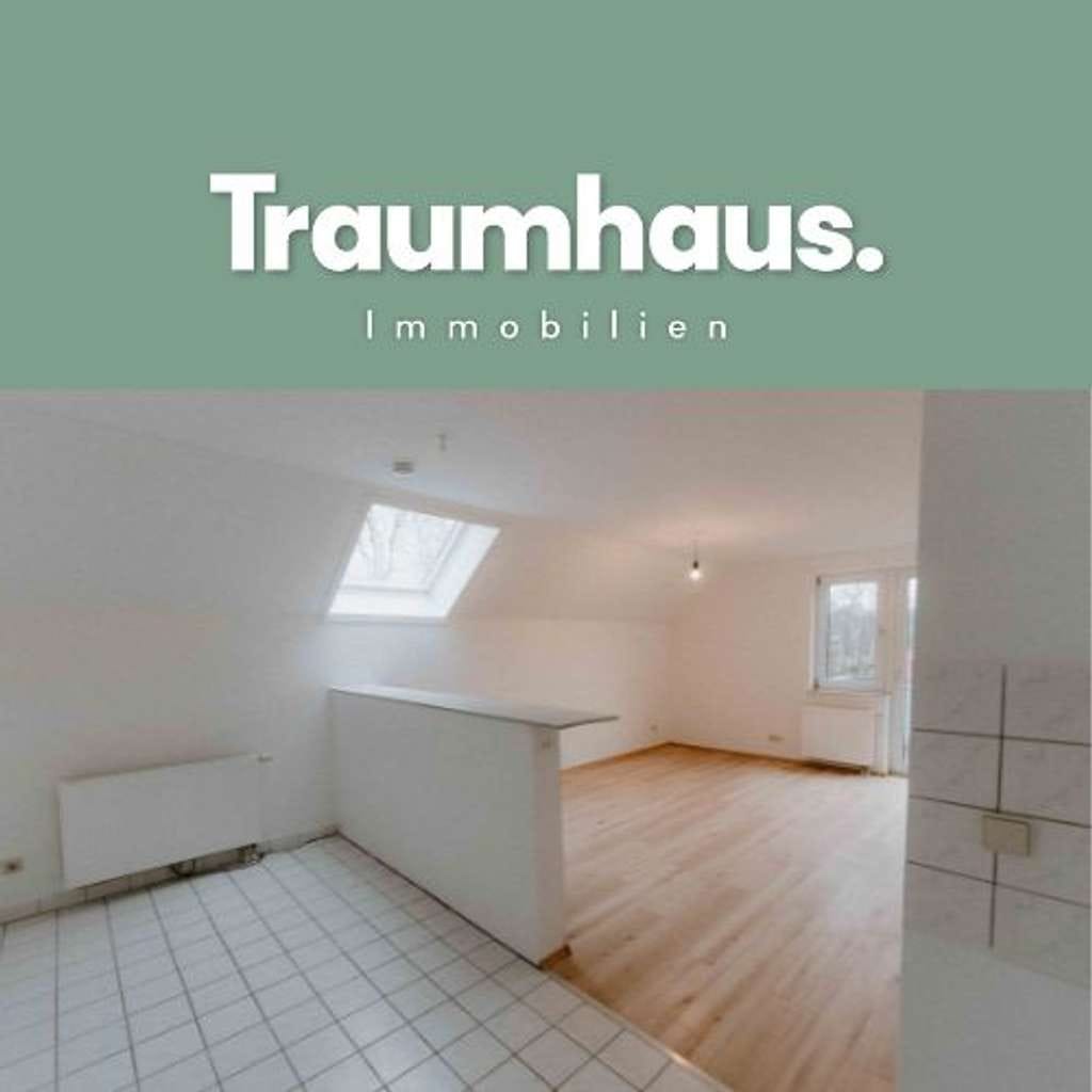 Immobilie in Oberharz am Brocken - Wohnen wo andere Urlaub machen! gemütliche 3-Raum-Wohnung mit Balkon im Dachgeschoss - Bild 0