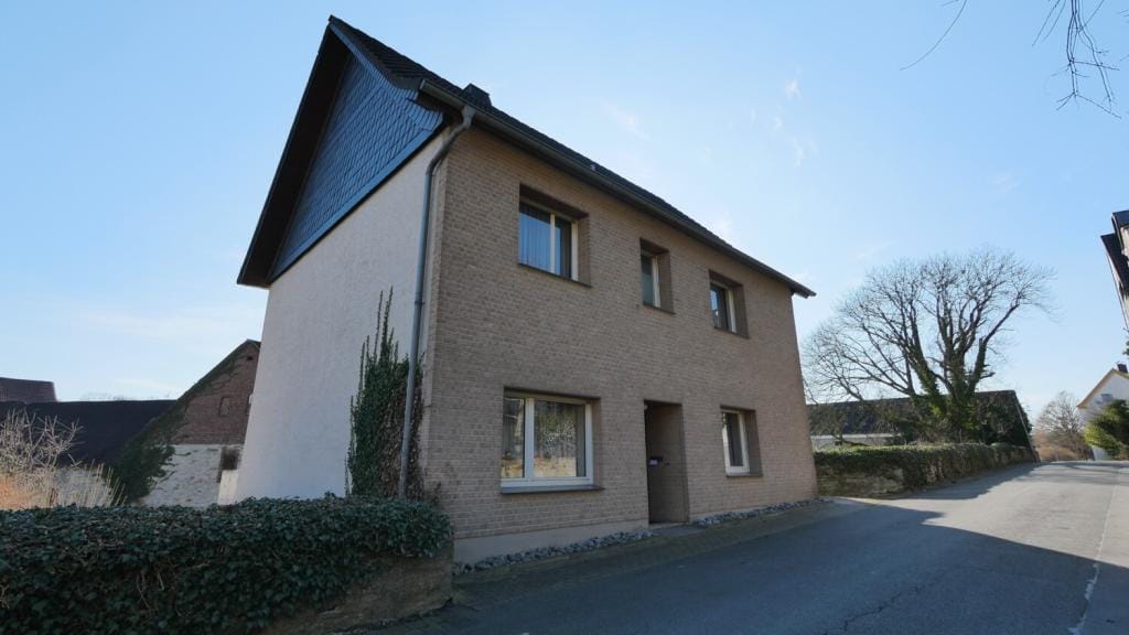 Immobilie in Paderborn - Einfamilienhaus freistehend in Paderborn (Neuenbeken) - Bild 2