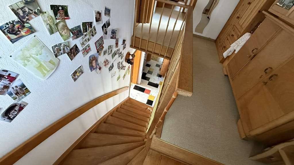 Immobilie in Ostelsheim - Charmantes Wohnhaus mit Potenzial zur individuellen Gestaltung - Bild 3