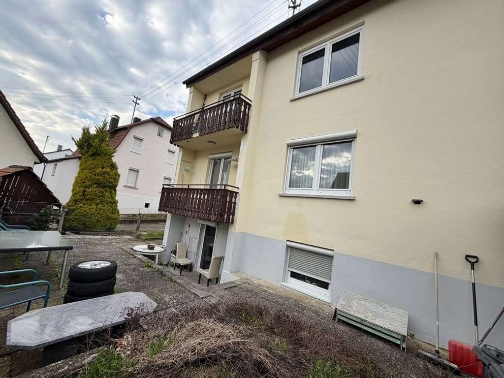 Immobilie in Urbach - Zweifamilienhaus mit ausgebauter Bühne  großem Potenzial - Bild 2