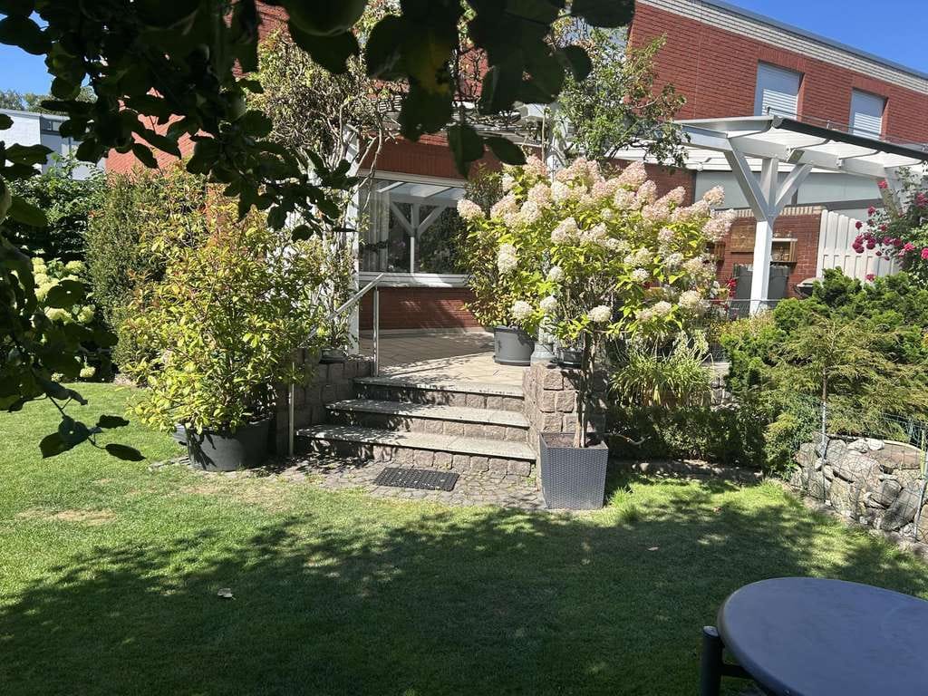 Immobilie in Dülmen - Schöner Garten wartet auf 
kleine Familie mit Kindern 😊 - Bild 0