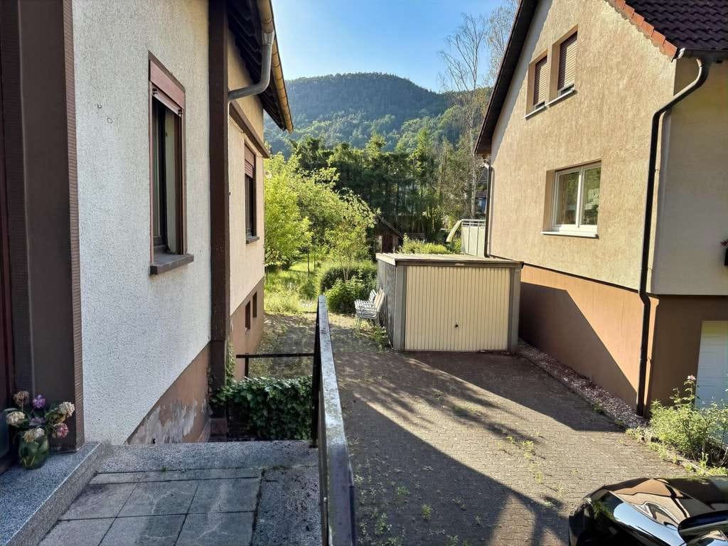 Immobilie in Erfweiler - Großzügiges Wohnhaus mit großem Garten in sehr ruhiger Lage - Bild 3