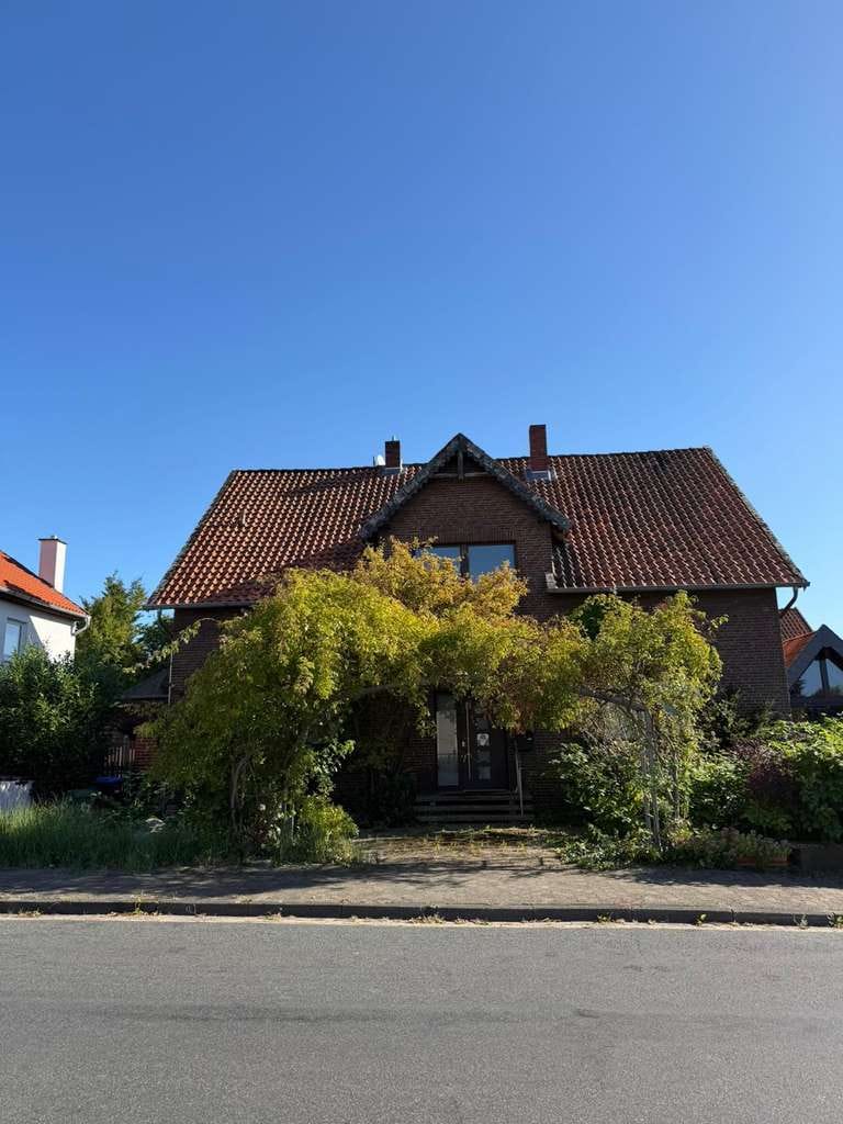 Immobilie in Edemissen - Einfamilienhaus ruhig gelegen in Peine OT Edemissen - Bild 1