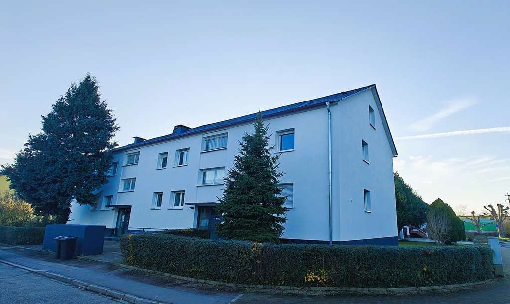 Immobilie in Herbolzheim - Geräumige 4,5-Zimmer-Wohnung mit Garage und Balkon. - Bild 1