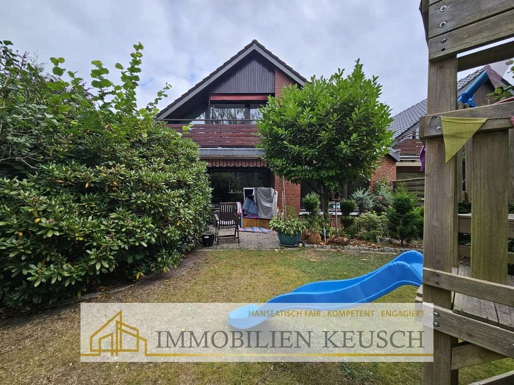 Immobilie in Achim - DHH gefühlt wie EFH in Uesen mit viel Platz, zentrale und ruhige Lage, tolles Grundstück, Garage - Bild 0