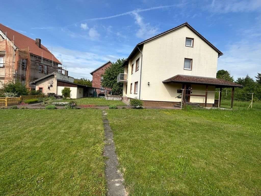 Immobilie in Rosenberg - Flexibles Wohnen  – Ein-/Zweifamilienhaus in attraktiver Lage von Rosenberg - Bild 3
