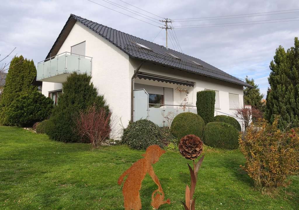 Immobilie in Bisingen - Großzügiges Einfamilienhaus mit 12 Zimmern in Bisingen - Bild 0