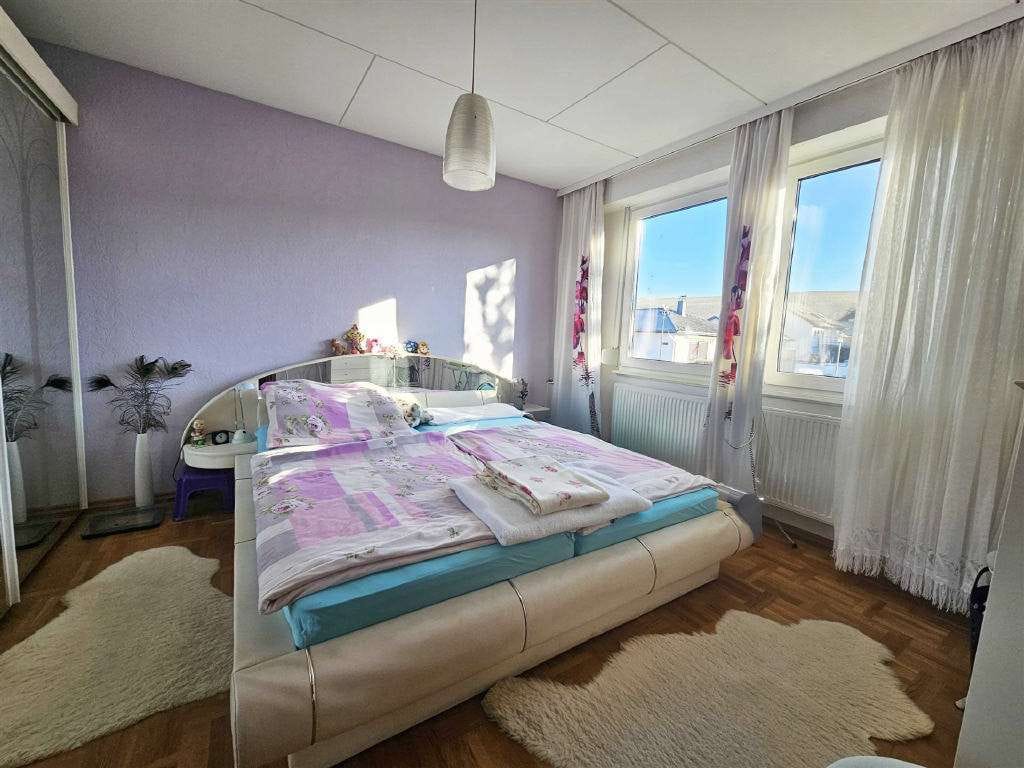 Immobilie in Sprendlingen - Freistehendes Einfamilienhaus mit Terrasse und Garten in guter Lage von Sprendlingen  - Bild 4