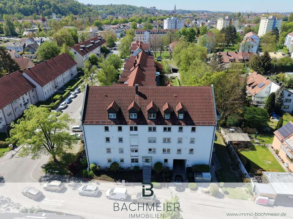 Immobilie in Landshut - *** Schöne 3-Zimmer-Wohnung mit Aufzug in absolut toller Lage von Schönbrunn *** - Bild 0