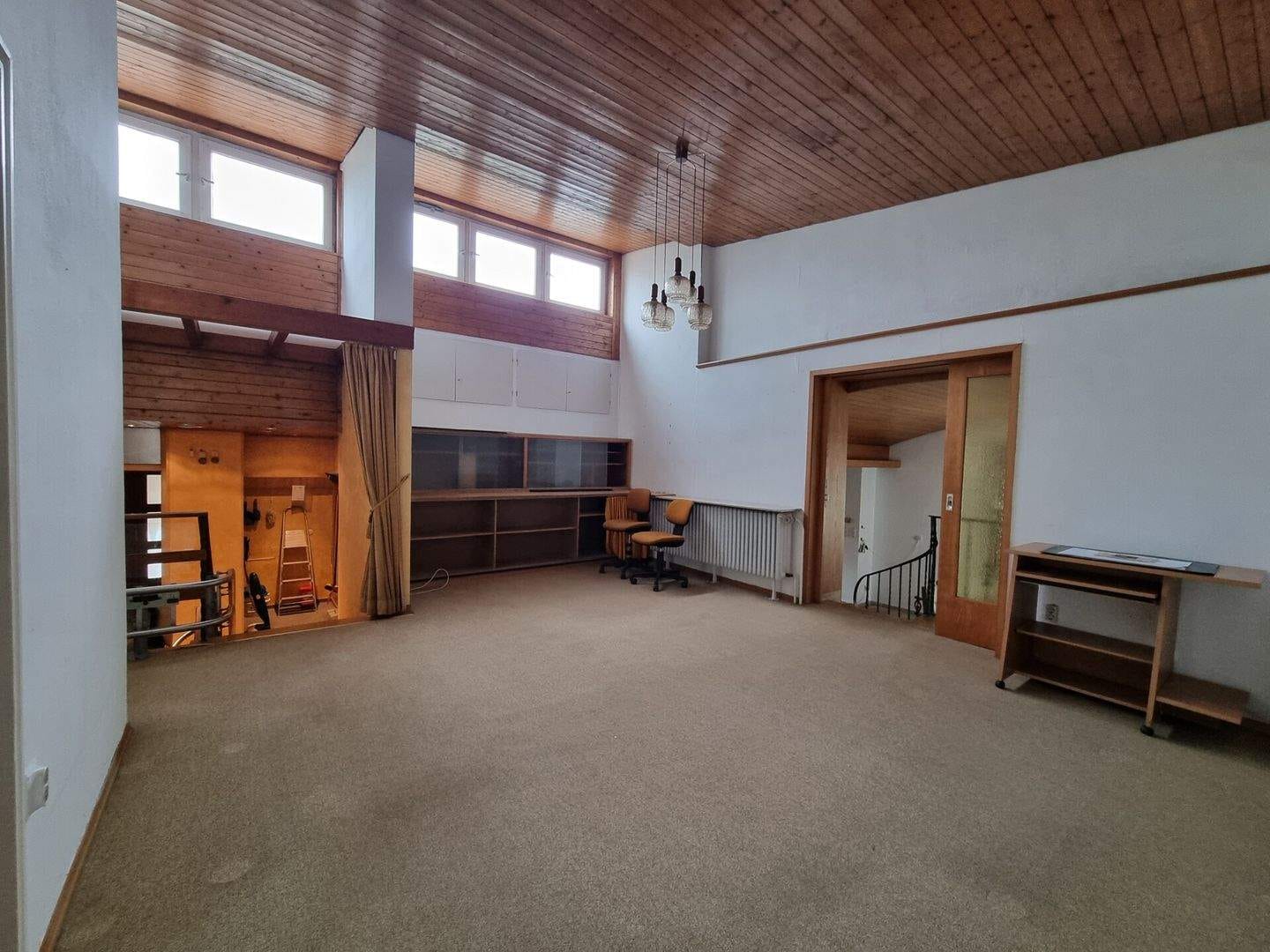 Immobilie in Treuchtlingen - Charmantes Einfamilienhaus mit Wintergarten, Sauna, offenem Büro und vielseitigem Kellerbereich - Bild 3