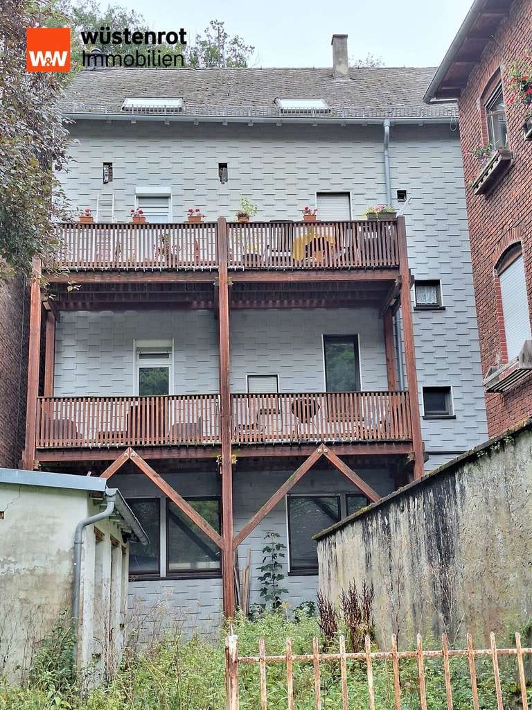 Immobilie in Idar-Oberstein - Zweifamilienhaus mit Potenzial in Idar-Oberstein - Bild 1
