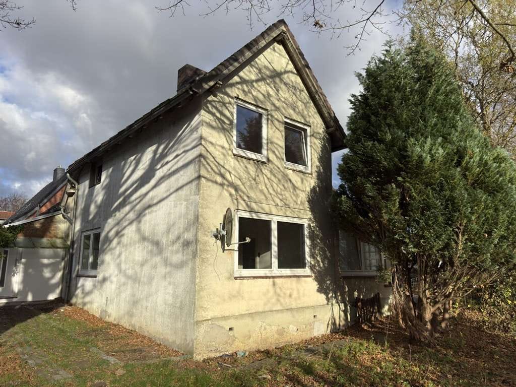 Immobilie in Mielkendorf - Potenzialstarkes Wohnhaus mit zwei Einheiten – für Sanierer und Gestalter - Bild 2