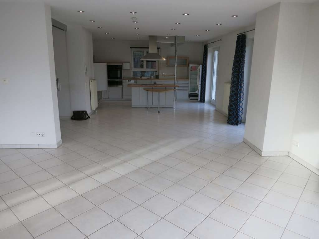 Immobilie in Gaienhofen - Einfamilienhaus (Doppelhaushälfte) in Gaienhofen, Grundstück ca. 314 m², Wfl. ca. 218m² , Gaienhofe - Bild 3