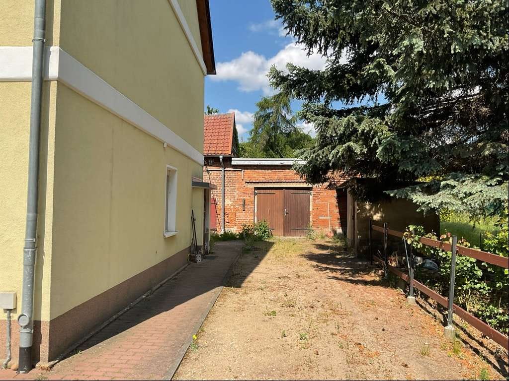 Immobilie in Wolmirstedt - Viel Platz und viel Grundstück  - Bild 2