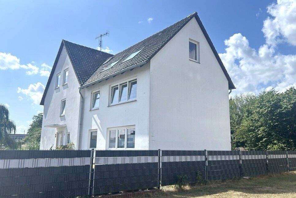 Immobilie in Barnstorf - Ideal für Kapitalanleger! Vollvermietetes 3-Familienhaus in zentrumsnaher Lage von Barnstorf. - Bild 3