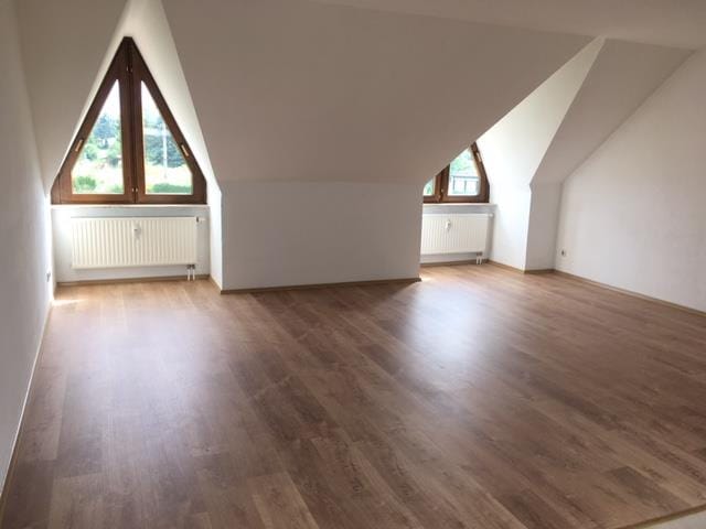 Immobilie in Bad Klosterlausnitz - Anleger aufgepasst!!! - Attraktive Eigentumswohnung mit Stellplatz in ruhiger Wohnlage von Weißenborn - Vermietet - - Bild 4