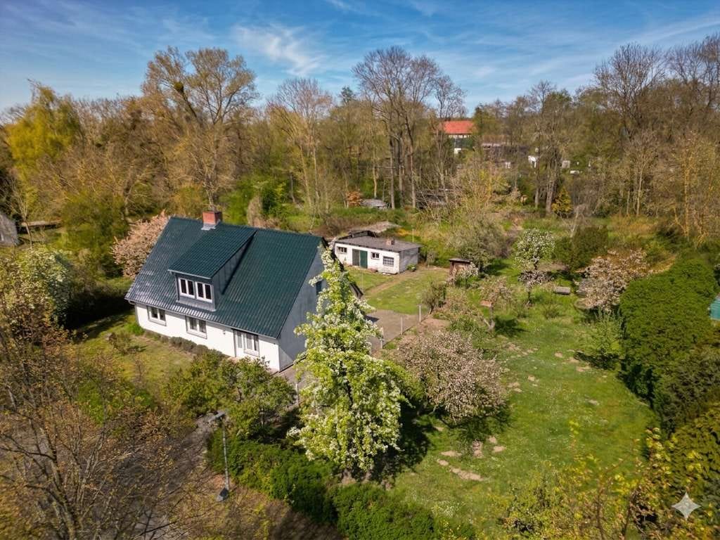 Immobilie in Murchin - 2. Baufeld möglich: Einfamilienhaus mit Ausbaupotenzial und großem Gartengrundstück - Bild 0
