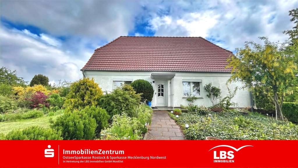Immobilie in Schwaan - Viel Platz und großer Garten - Bild 0