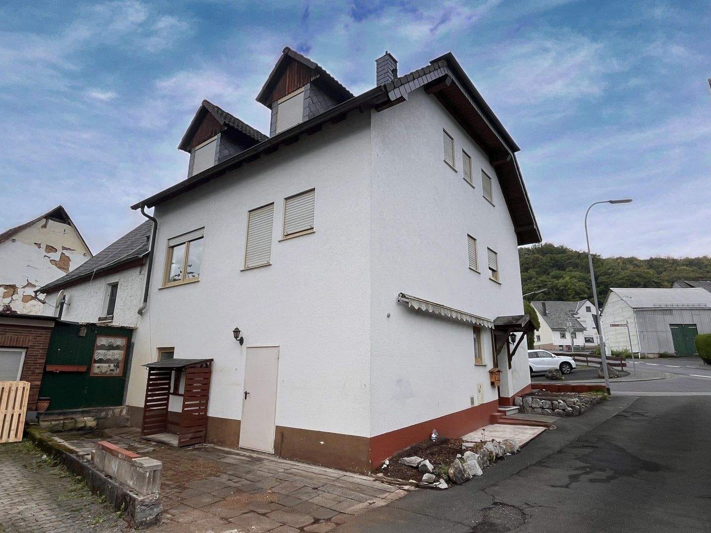 Immobilie in Breitscheid - Einfamilienhaus als Teileigentum - Bild 2
