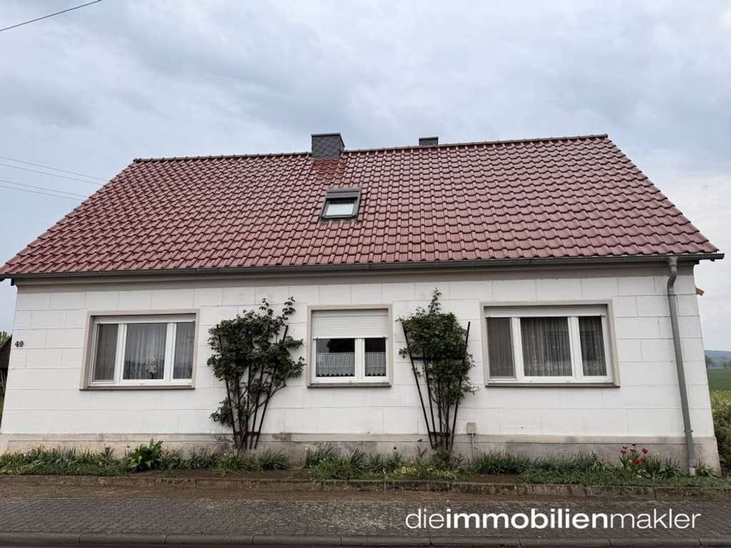 Immobilie in Heideblick - Landanwesen mit Nebengebäuden und großem Grundstück - Bild 0