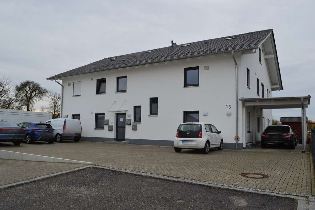 Immobilie in Kastl - Neuwertiges großes 4-Familienhaus in ruhiger Lage - Bild 1