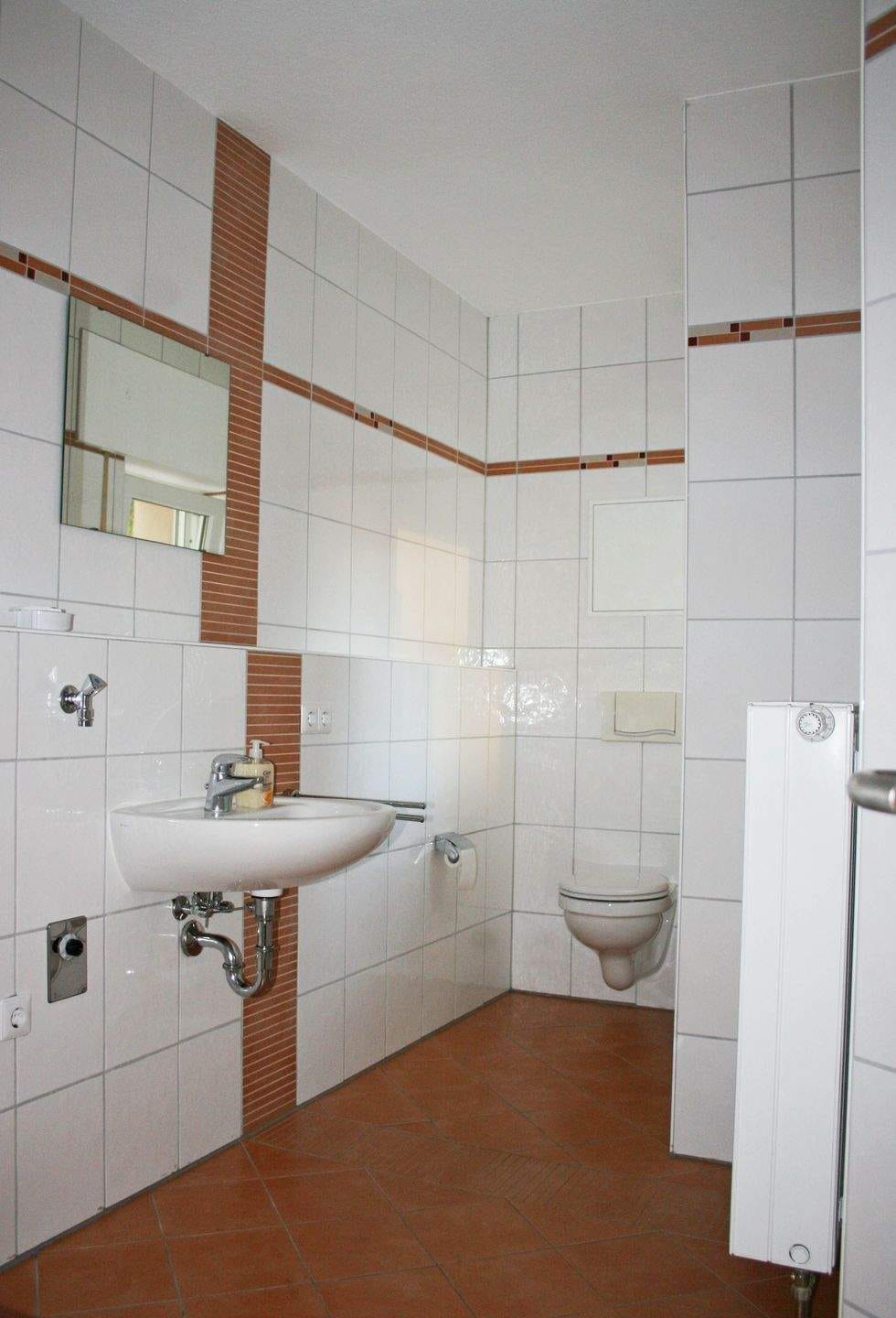 Immobilie in Hamm - Mehrfamilienhaus als Kapitalanlage - 4 Wohneinheiten | 255 m² | Balkone | Voll unterkellert | Gas-Zentralheizung 2017 - Bild 3