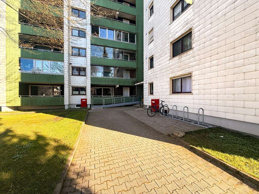 Immobilie in Lindenberg im Allgäu - Kapitalanlage mit Weitblick in Lindenberg im Allgäu: 3-Zimmer-Wohnung mit Westbalkon und Tiefgarage - Bild 3