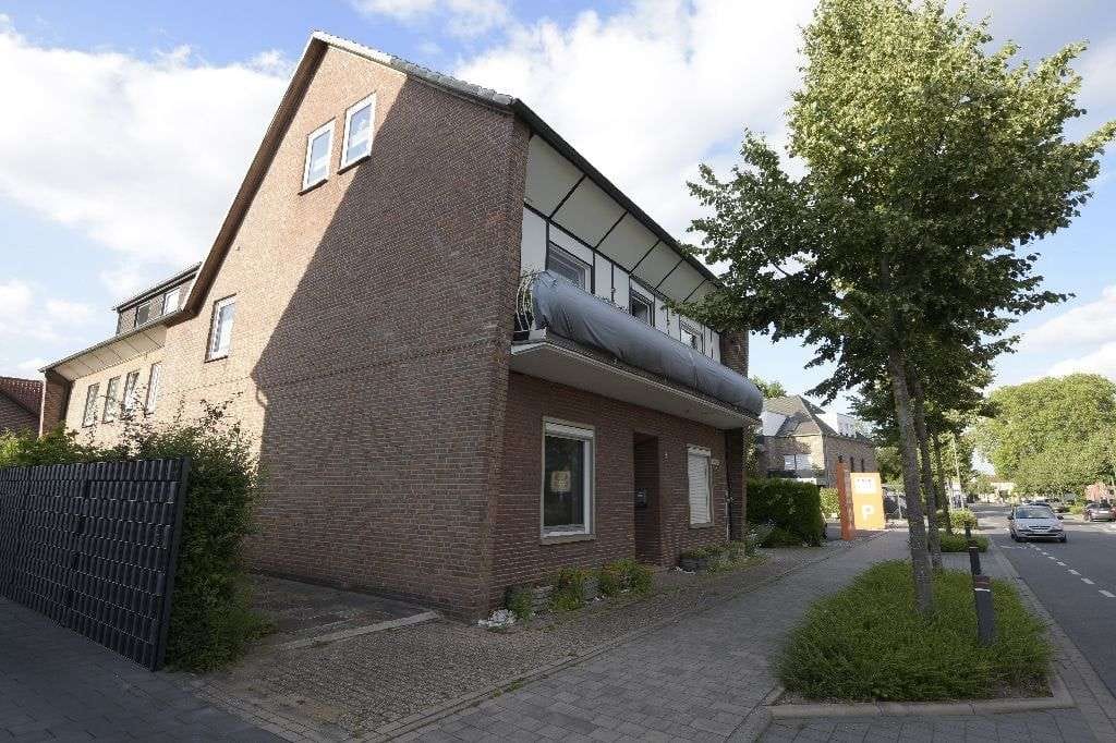 Immobilie in Rhede - Kapitalanlage mit Zukunft – Gepflegtes 6-Familienhaus in zentraler Lage von Rhede - Bild 1