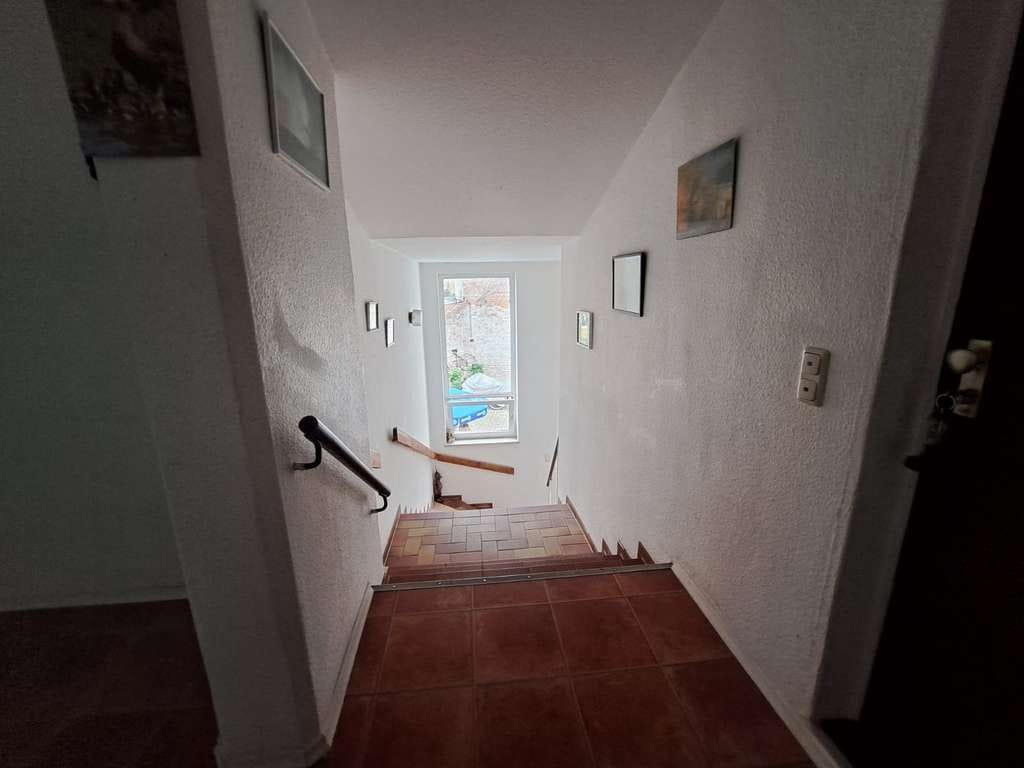 Immobilie in Adorf/Vogtland - gepflegte Eigentumswohnung in 08626 Adorf – ca. 73 m² Wohnfläche - 2 Zimmer - Keller - Innenhofnutzu - Bild 2