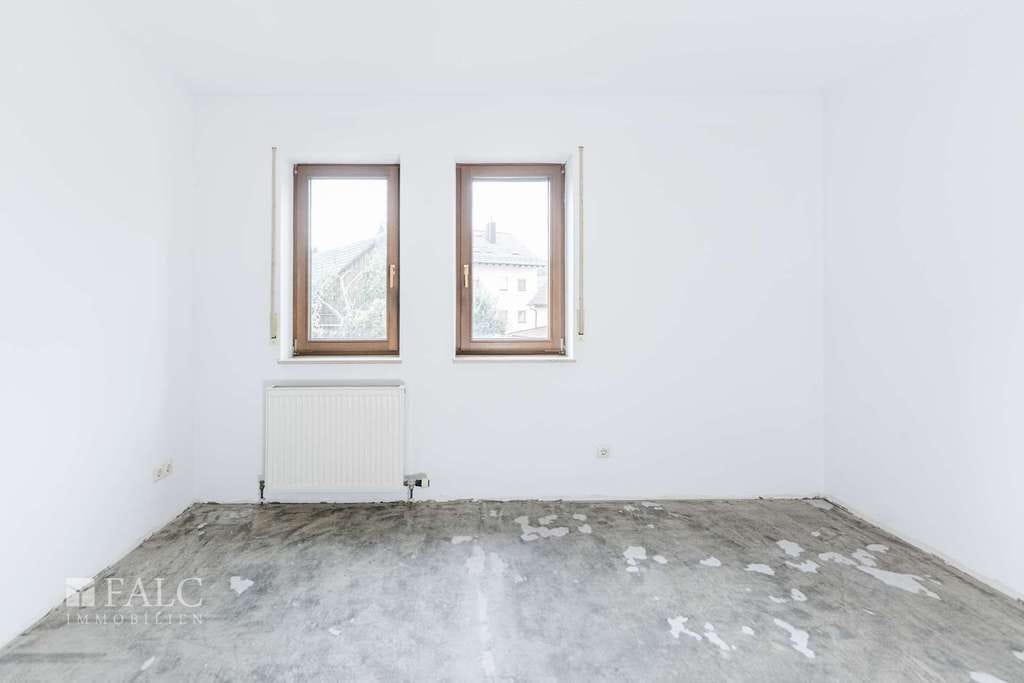 Immobilie in Birkenfeld - Schöner Schnitt - Allein, zu zweit oder zu dritt - Bild 4
