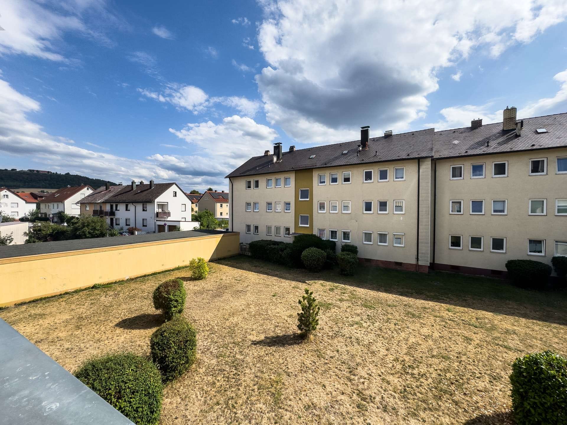 Immobilie in Weißenburg i. Bay. - Ruhig und zentrumsnah: Gepflegte 3-Zimmer-Wohnung mit Südbalkon - Bild 3