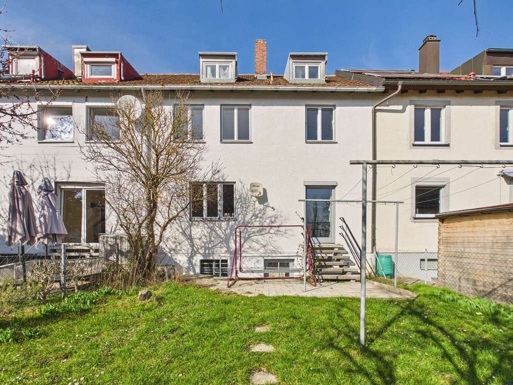 Immobilie in Regensburg - Vision gesucht: Haus mit Charakter und Möglichkeiten - Bild 1