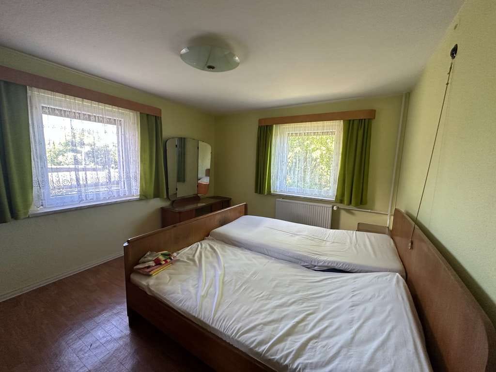 Immobilie in Elsterberg - Bezahlbares freihstehendes Einfamilienhaus in ländlicher Gegend - Bild 2