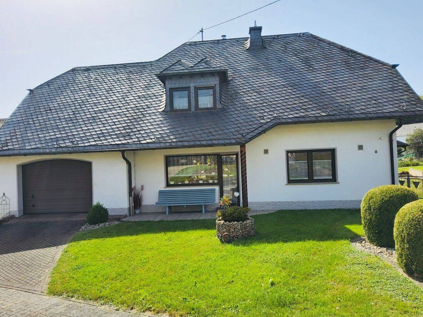 Immobilie in Morbach - Attraktives und großzügiges Einfamilienhaus - Bild 0
