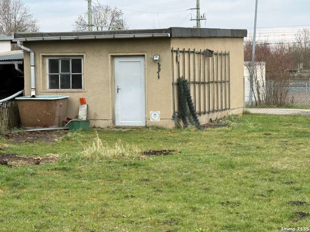 Immobilie in Neukieritzsch - Doppelhaushälfte mit sehr großen teilbaren Grundstück - Bild 4