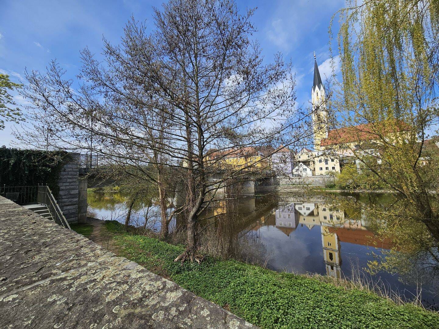 Immobilie in Vilshofen an der Donau - Denkmalgeschütztes Stadthaus mit Vilsblick - Attraktive Kapitalanlage mit 3 Wohneinheiten-Potenzial - Bild 3