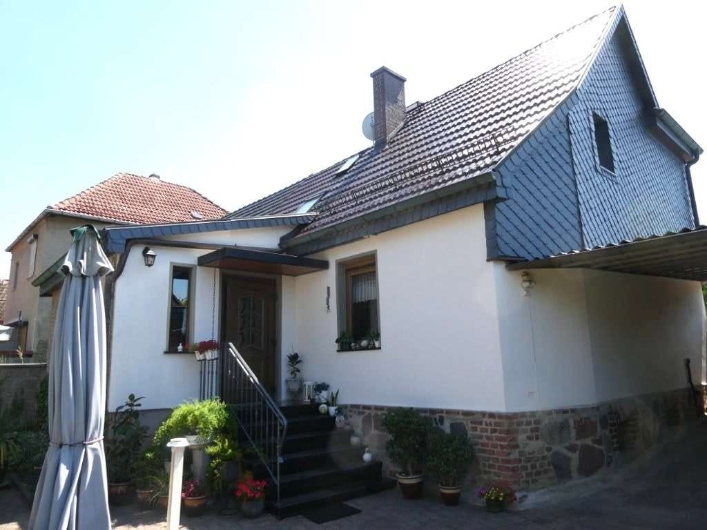 Immobilie in Stechlin - Grundstück mit Doppelhaus, Ferienwohnung, Partyscheune und Gartenteich - Bild 0