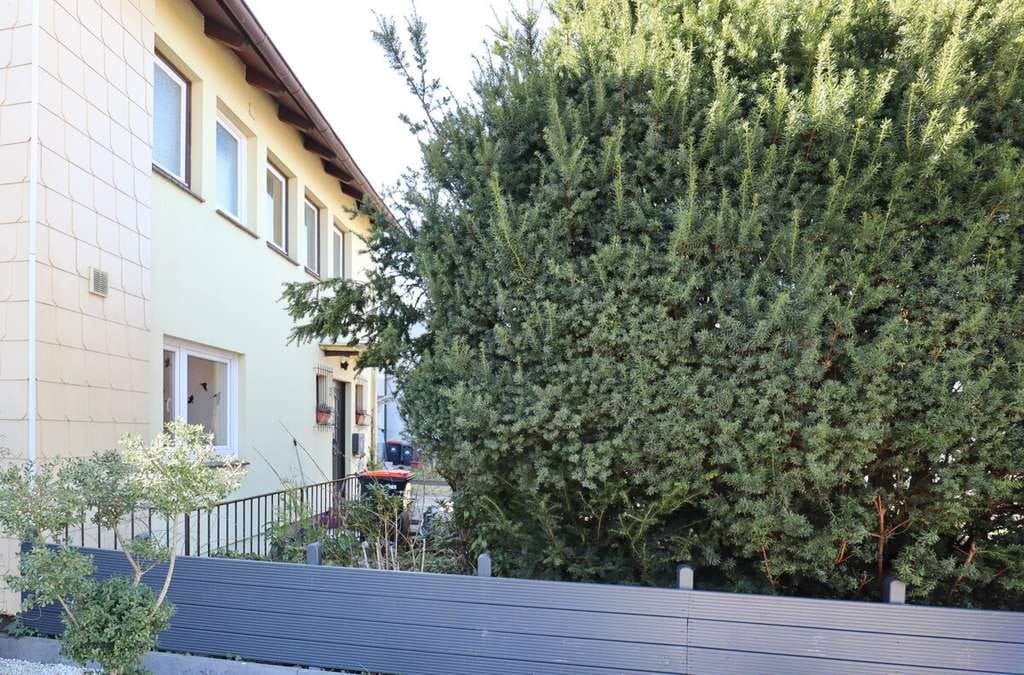Immobilie in Kaltenkirchen - Kettenreihenhaus auf schönem & großzügigen Grundstück mit Potential in Kaltenkirchen - Bild 2