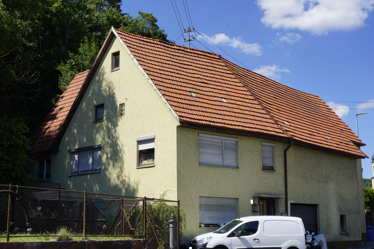 Immobilie in Burladingen - Bauernhaus mit Ausbaureserve wartet auf Sie! Haus, Kauf, Burladingen - Bild 4