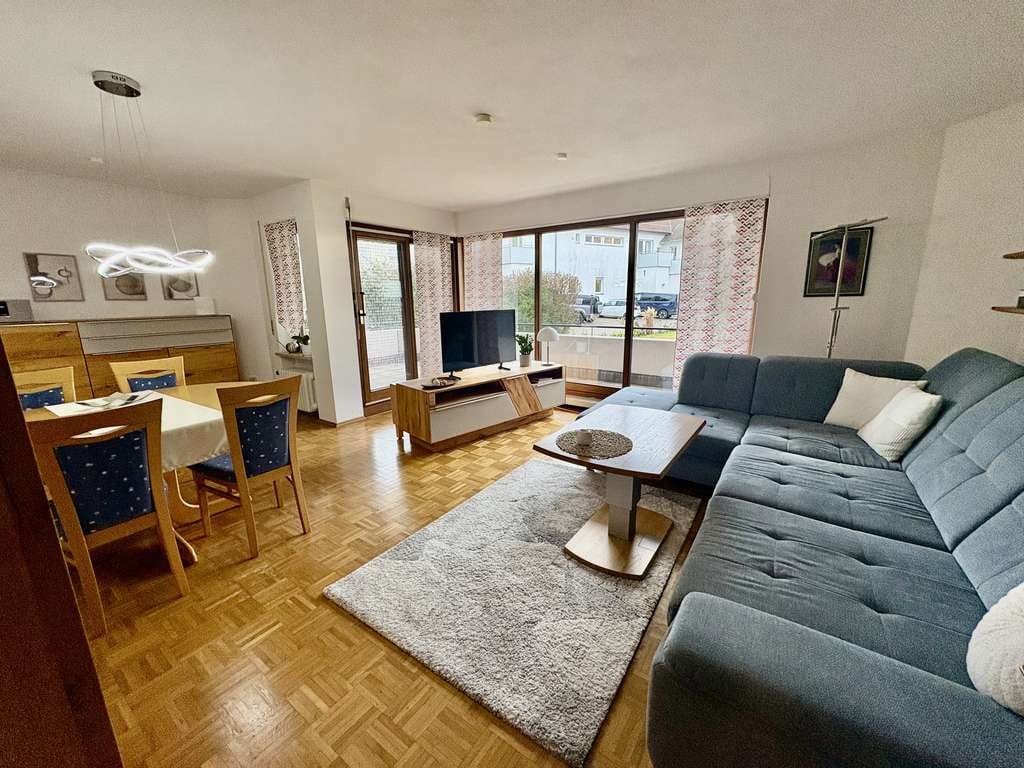 Immobilie in Meersburg - Helle 3,5 Zimmer Wohnung in Bestlage von Meersburg mit einem TG- Stellplatz - Bild 1