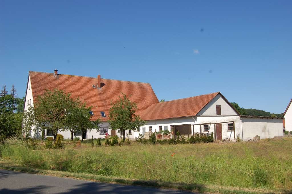 Immobilie in Stemwede - Flexibles Mehrfamilienhaus mit riesigem Entwicklungspotenzial – Ideal für Investoren und Eigenbedarf - Bild 2