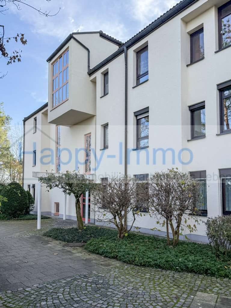 Immobilie in Taufkirchen - 2-Zimmer-Dachgeschoß-Wohnung im 3. OG / Duplex TG / Vermietet - Bild 1