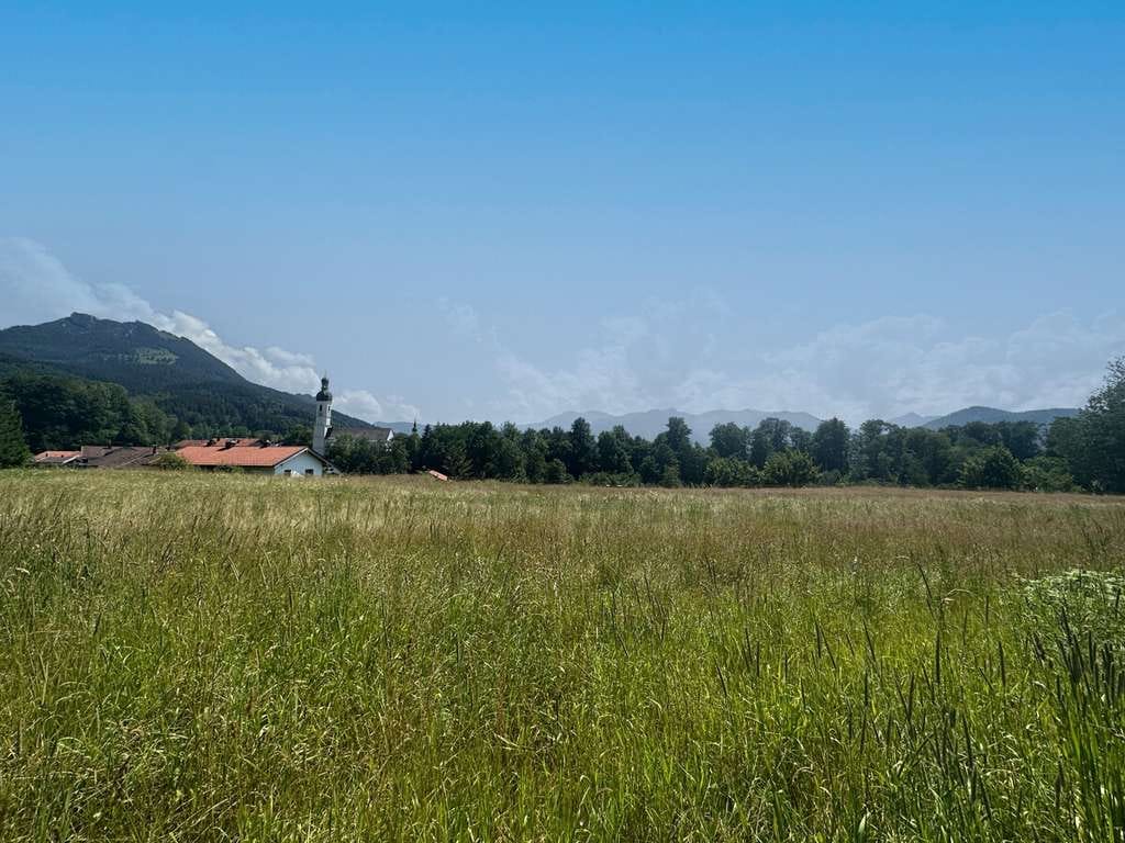 Immobilie in Fischbachau - Denkmalgeschützter ehemaliger Einfirsthof 
- Großes Ausbaupotential auf ca. 482 m² Wohnfläche - Bild 4