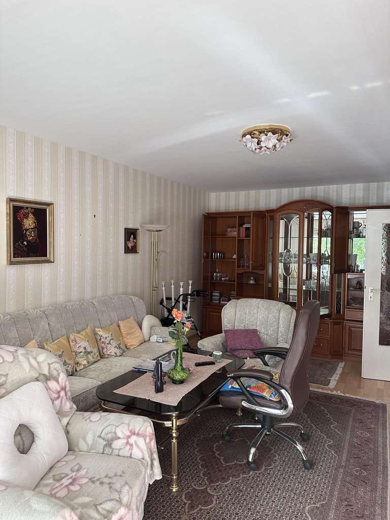 Immobilie in Friedrichsdorf - Vermietete 4-Zimmer-Wohnung mit viel Komfort in Friedrichsdorf - Bild 4