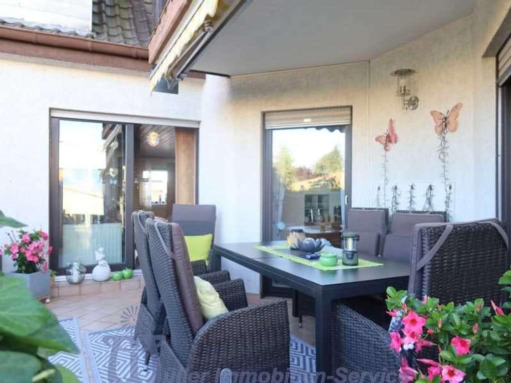 Immobilie in Bexbach - Topgepflegtes 1- bis 2-Familienhaus in Bexbach - Bild 2